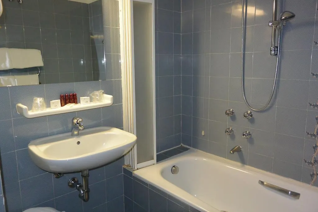 Hotel Lido Mailand 3*,